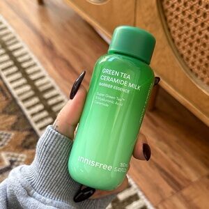 Green Tea Ceramide Milk Barrier Essence - Green